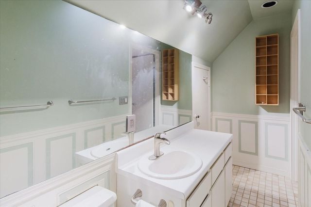 4404 OLD ORCHARD DRIVE, Tampa, FL 33618