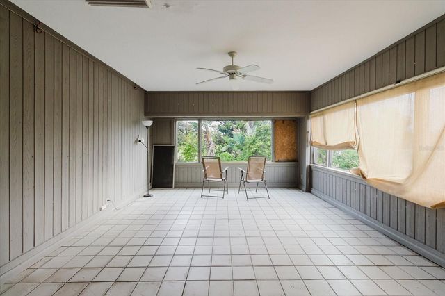 4404 OLD ORCHARD DRIVE, Tampa, FL 33618