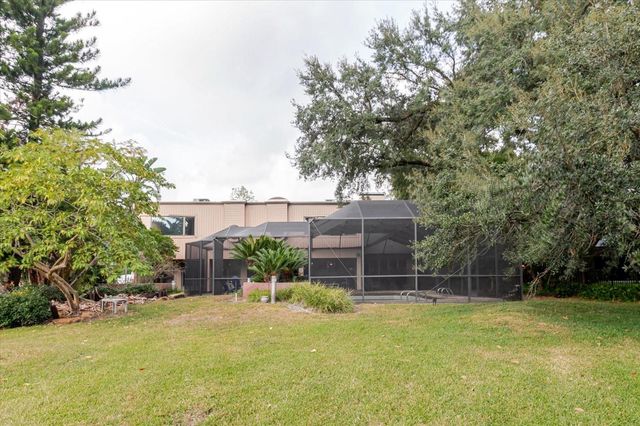 4404 OLD ORCHARD DRIVE, Tampa, FL 33618
