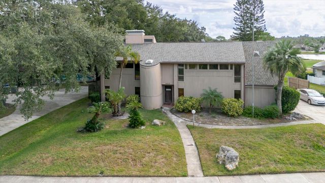 4404 OLD ORCHARD DRIVE, Tampa, FL 33618
