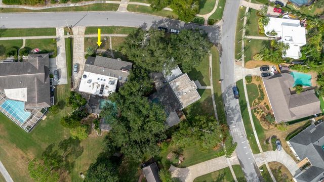4404 OLD ORCHARD DRIVE, Tampa, FL 33618