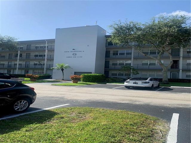 13250 SW 4th Court 318G, Pembroke Pines, FL 33027