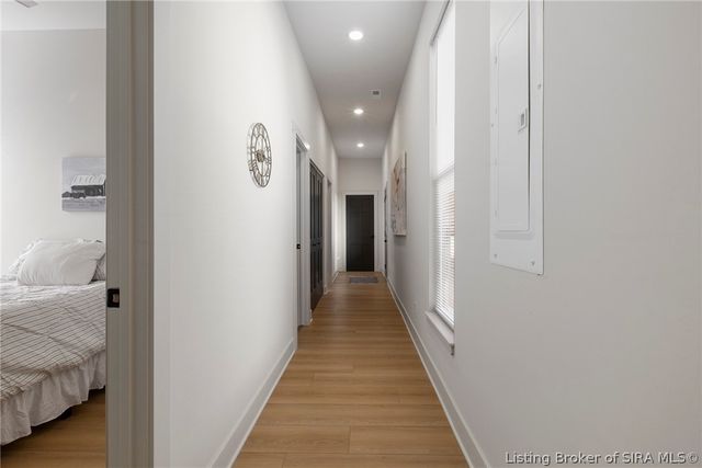 1935 Center, New Albany, IN 47150