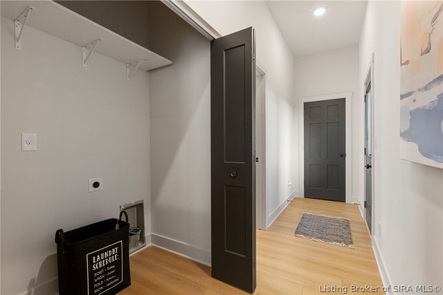 1935 Center, New Albany, IN 47150