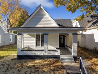 1935 Center, New Albany, IN 47150