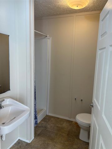 608 Clear Lake Unit B Road A, Highlands, TX 77562