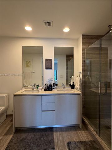 1010 Brickell Ave 2302, Miami, FL 33131