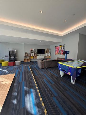 1010 Brickell Ave 2302, Miami, FL 33131