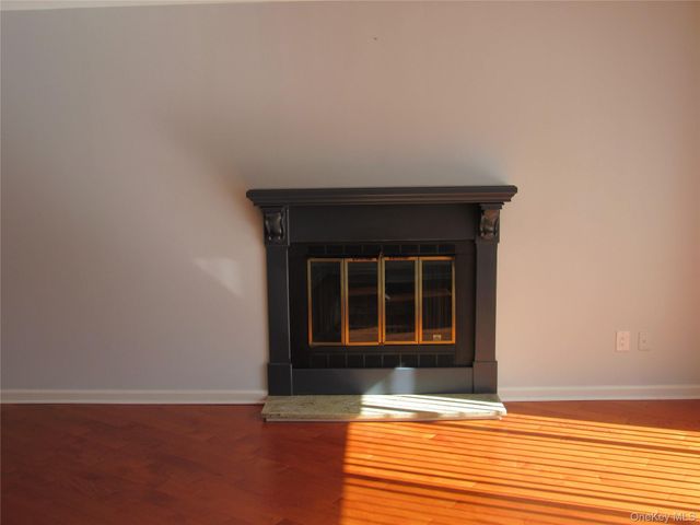 302 Town Hill Road 302, Nanuet, NY 10954