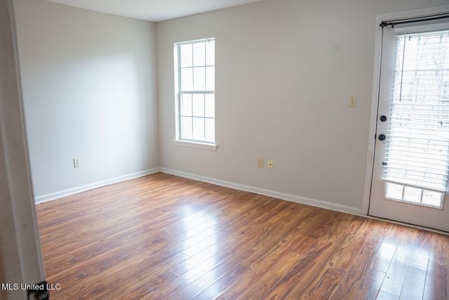 106 Shadow Hill Drive, Madison, MS 39110