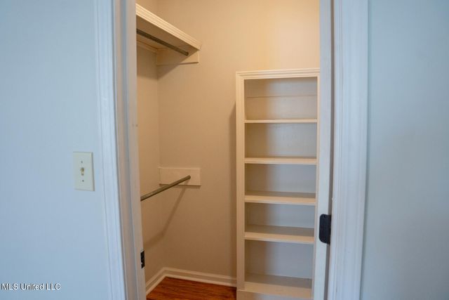 106 Shadow Hill Drive, Madison, MS 39110