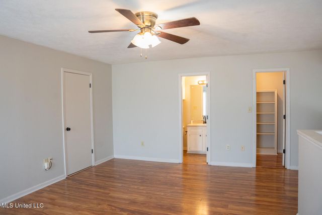 106 Shadow Hill Drive, Madison, MS 39110