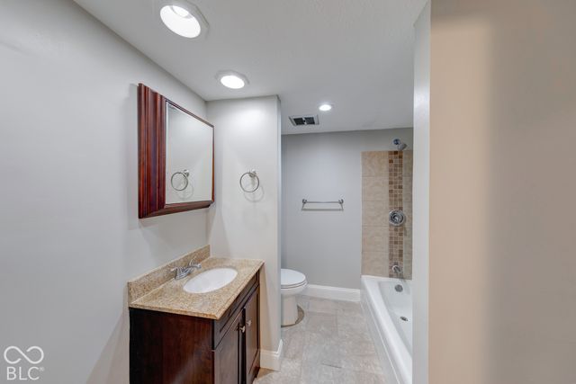 7426 Country Brook Drive, Indianapolis, IN 46260