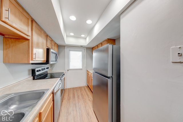 7426 Country Brook Drive, Indianapolis, IN 46260