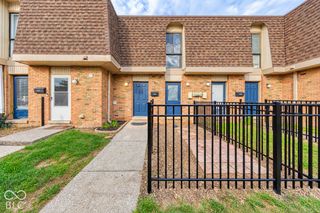 7426 Country Brook Drive, Indianapolis, IN 46260