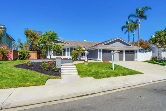 2334 Kimberly Ct, Carlsbad, CA 92008