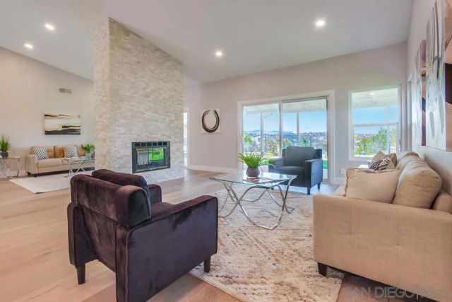 2334 Kimberly Ct, Carlsbad, CA 92008