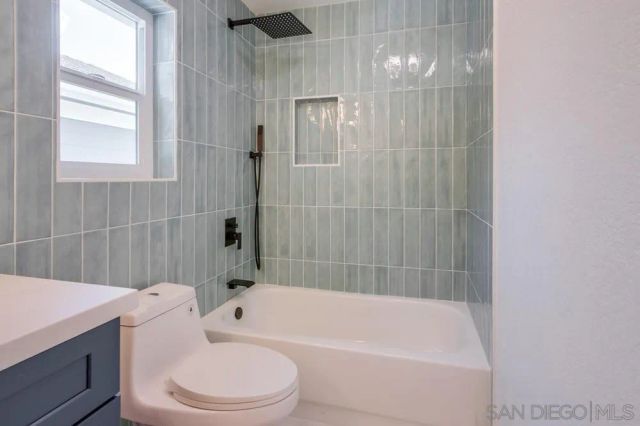 2334 Kimberly Ct, Carlsbad, CA 92008