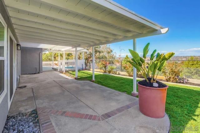 2334 Kimberly Ct, Carlsbad, CA 92008