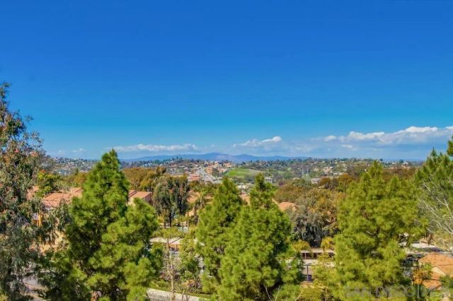 2334 Kimberly Ct, Carlsbad, CA 92008