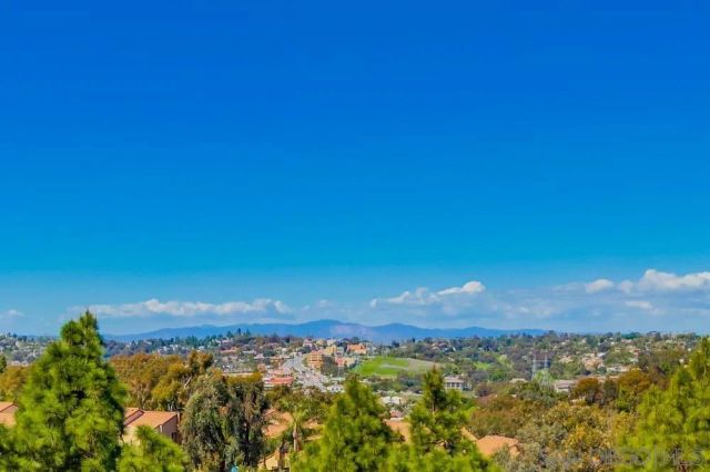 2334 Kimberly Ct, Carlsbad, CA 92008