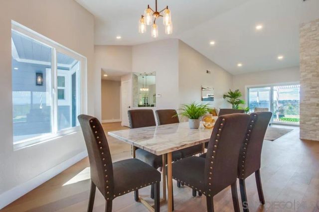 2334 Kimberly Ct, Carlsbad, CA 92008