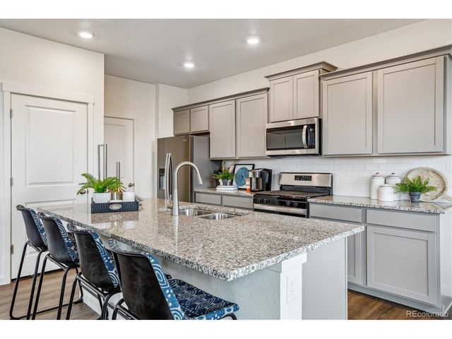 6146 Alpine Ridge Dr, Colorado Springs, CO 80925