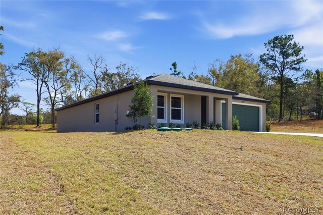 2053 W Magenta Drive, Dunnellon, FL 34434