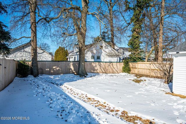 1232 Pine Tree Way, Belmar, NJ 07719