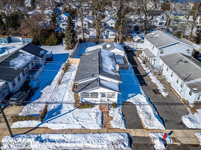 1232 Pine Tree Way, Belmar, NJ 07719