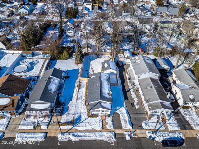 1232 Pine Tree Way, Belmar, NJ 07719