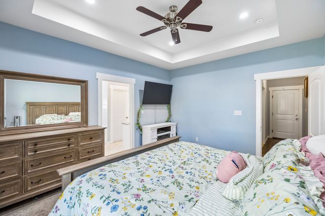 702 Forrest Dr, Tullahoma, TN 37388