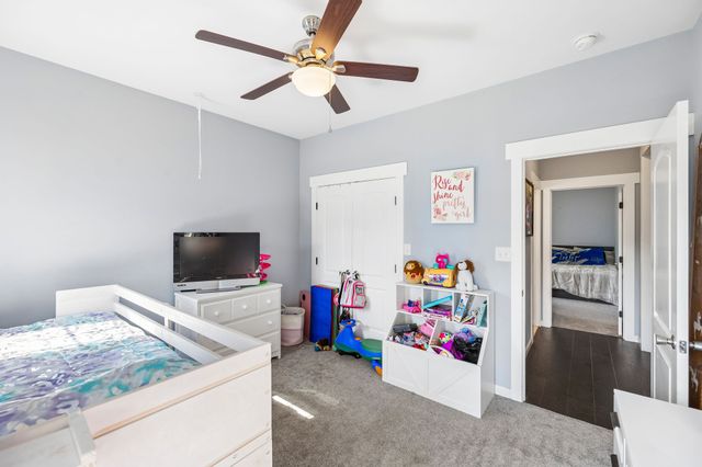 702 Forrest Dr, Tullahoma, TN 37388