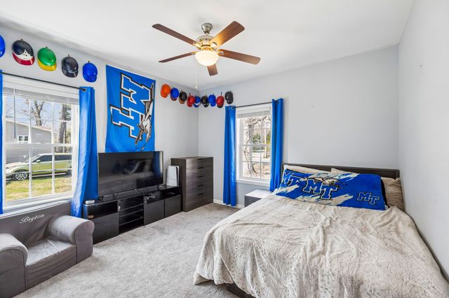 702 Forrest Dr, Tullahoma, TN 37388