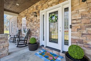 702 Forrest Dr, Tullahoma, TN 37388