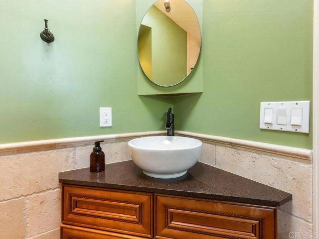 4839 Winona Avenue, San Diego, CA 92115