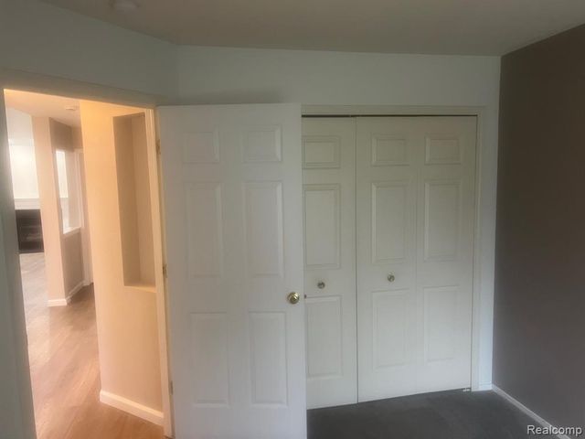 37378 Amhurst Drive, Westland, MI 48185