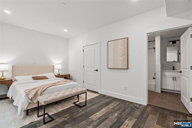 521 10th Street A2, Union City, NJ 07087