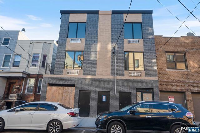 521 10th Street A2, Union City, NJ 07087