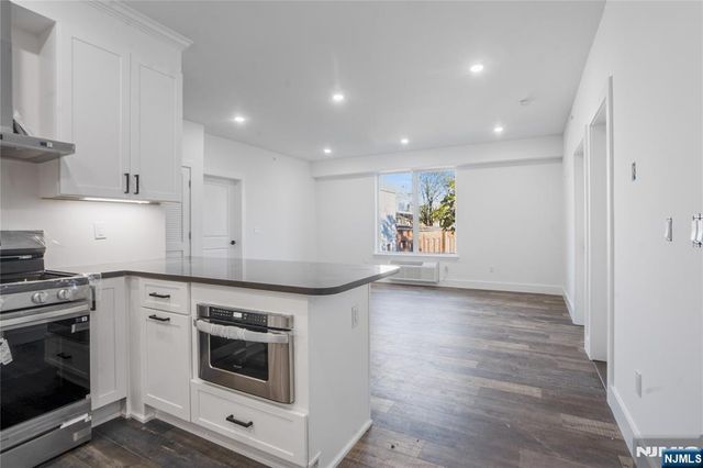 521 10th Street A2, Union City, NJ 07087