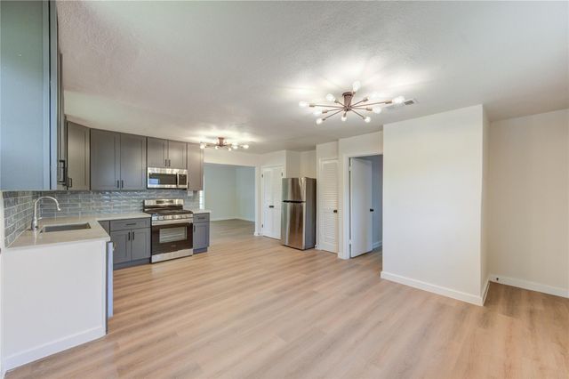 4914 Pershing Street, Houston, TX 77033