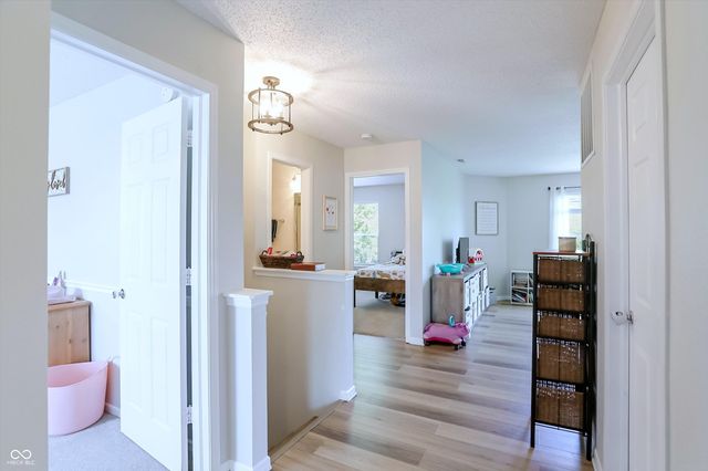 1304 Ellington Drive, Shelbyville, IN 46176
