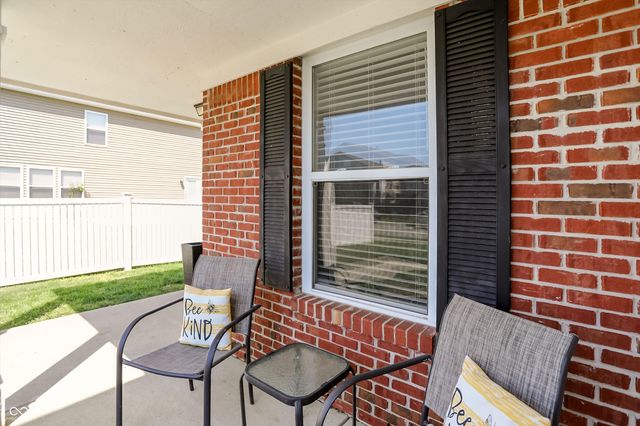1304 Ellington Drive, Shelbyville, IN 46176
