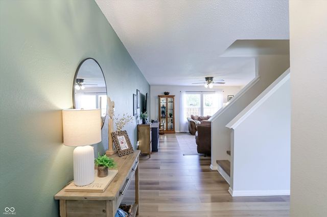 1304 Ellington Drive, Shelbyville, IN 46176