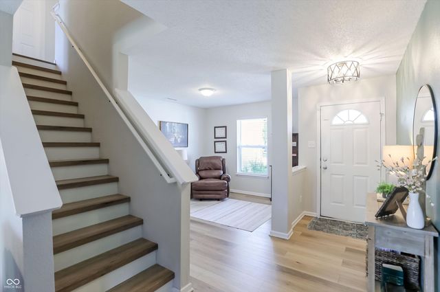 1304 Ellington Drive, Shelbyville, IN 46176