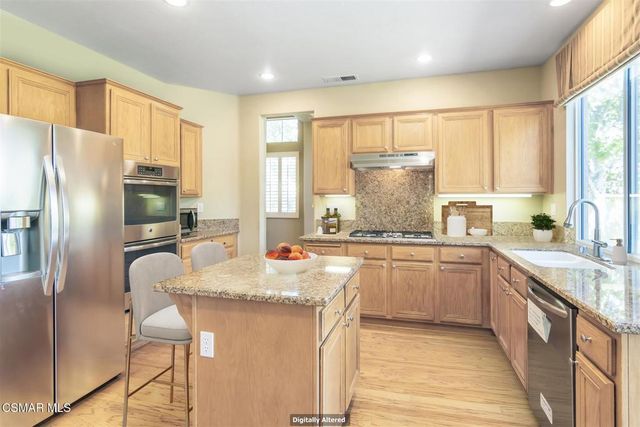 1826 Winterdew Avenue, Simi Valley, CA 93065