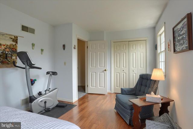 603 PARK RIDGE DR, Mechanicsburg, PA 17055