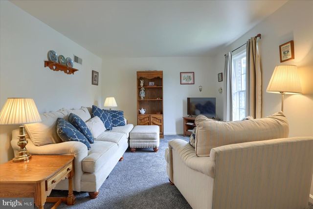 603 PARK RIDGE DR, Mechanicsburg, PA 17055