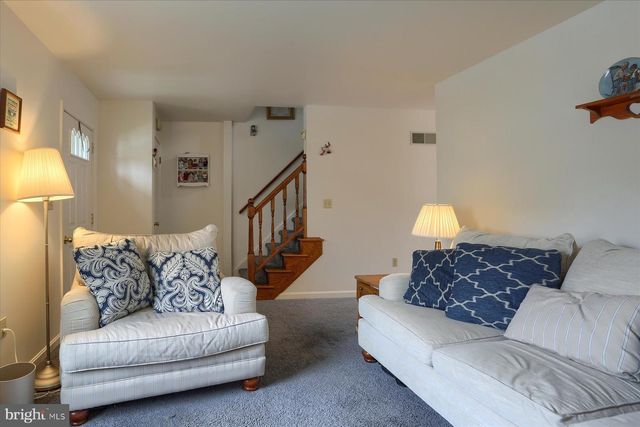 603 PARK RIDGE DR, Mechanicsburg, PA 17055