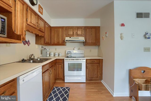 603 PARK RIDGE DR, Mechanicsburg, PA 17055